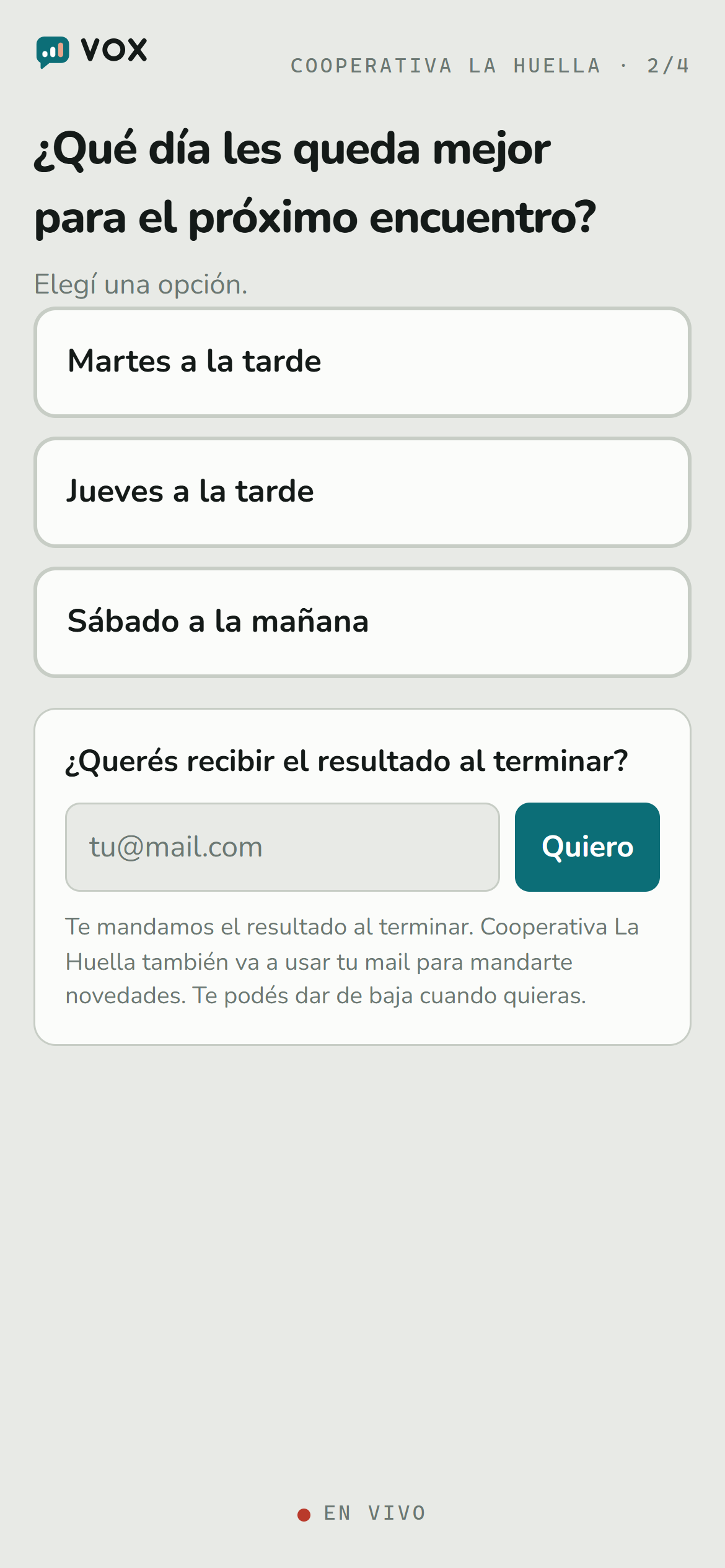 El celular, con un botón para cada opción